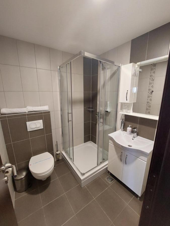 Motel Ms Srpski Itebej Ngoại thất bức ảnh